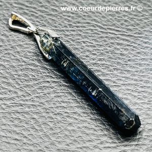 Pendentif cyanite bleue du Brésil (réf cy23)