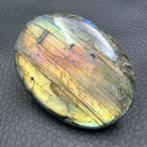 Galet Labradorite