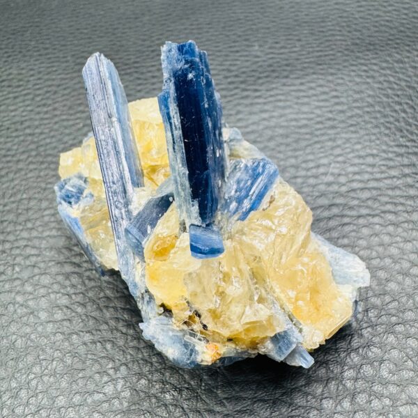 Cyanite Bleue du Brésil (réf cy33) – Image 3