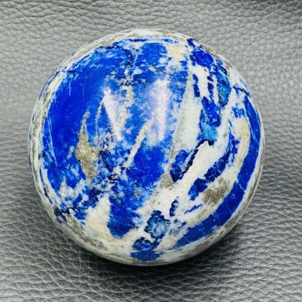 Sphére en Lapis Lazuli (réf lpz13) – Image 2