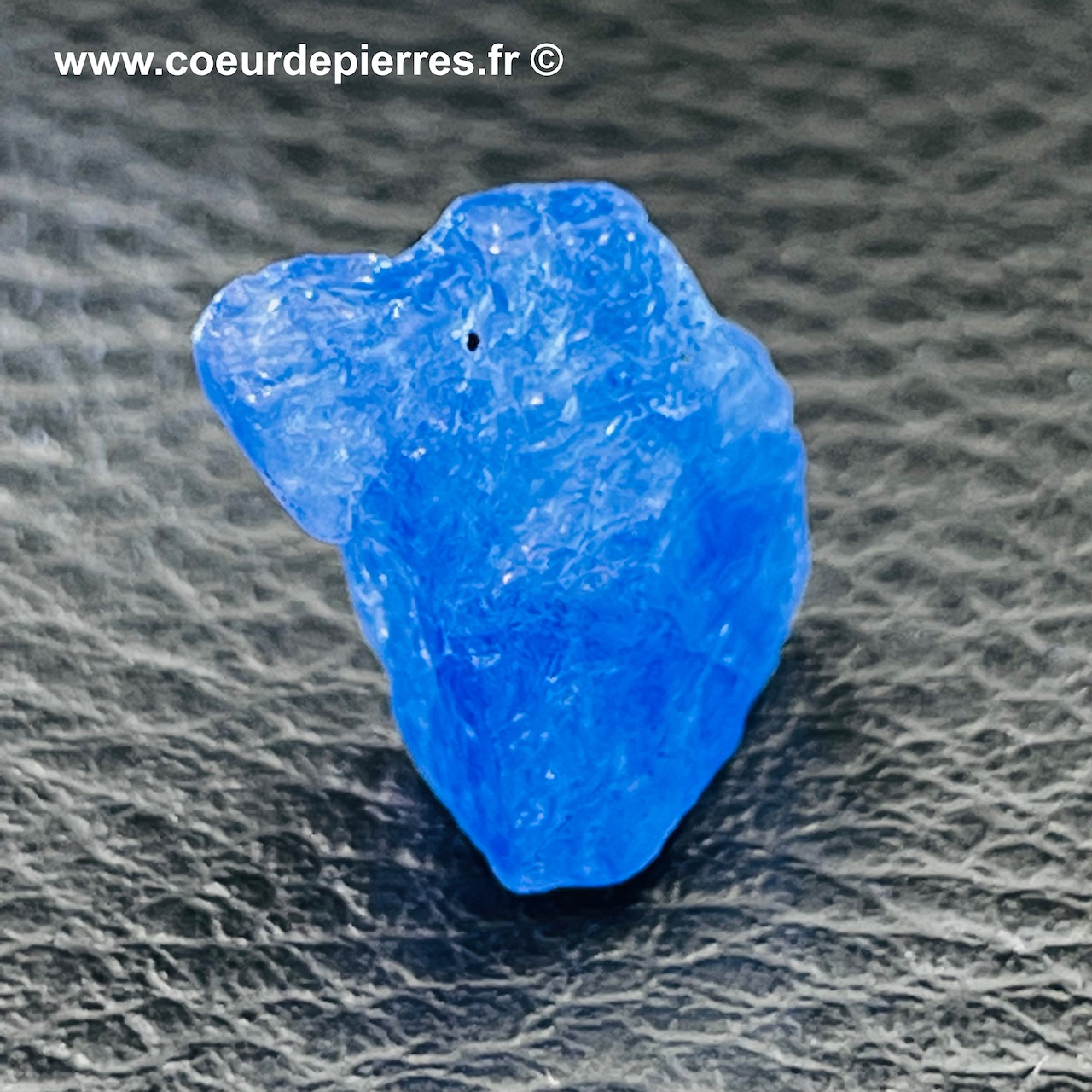 Tanzanite brute naturelle de Tanzanie (ref taz4)