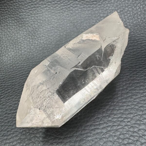 Prisme cristal de roche de Madagascar (réf cr60) – Image 3
