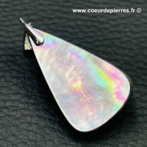 Pendentif en nacre noire de Tahiti (réf nc10)