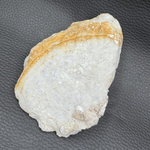 Géode de cristal de roche du Maroc de 0,220kg (réf gcr1) – Image 4