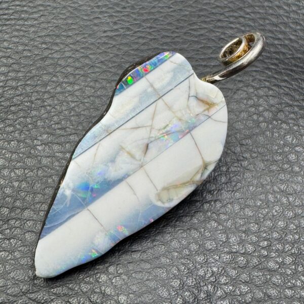 Pendentif en Opale Noire Matrix d’Honduras (réf poh2) – Image 4