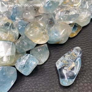 Topaze bleue du Brésil “pierres roulées” taille moyenne