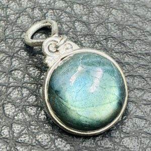 Pendentif en Labradorite Verte