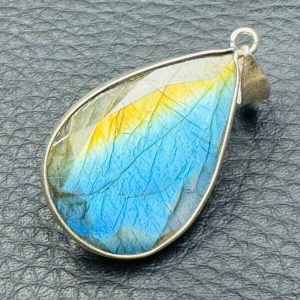 Pendentif Labradorite Bleu Doré (réf ltm21) – Image 4