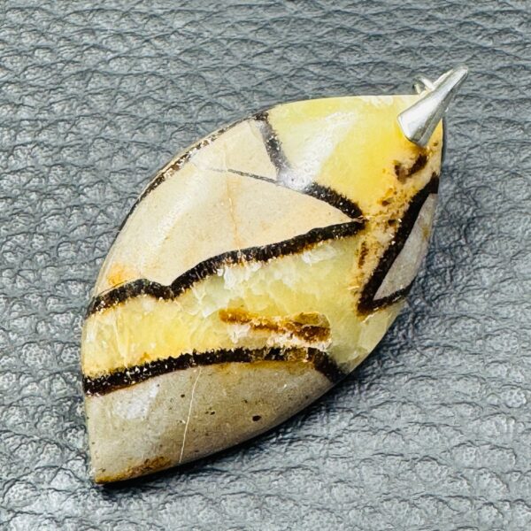 Pendentif en Septaria