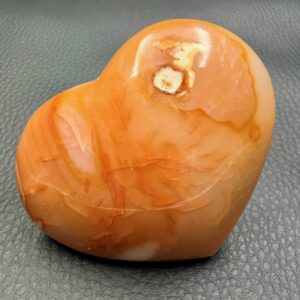 coeur en cornaline