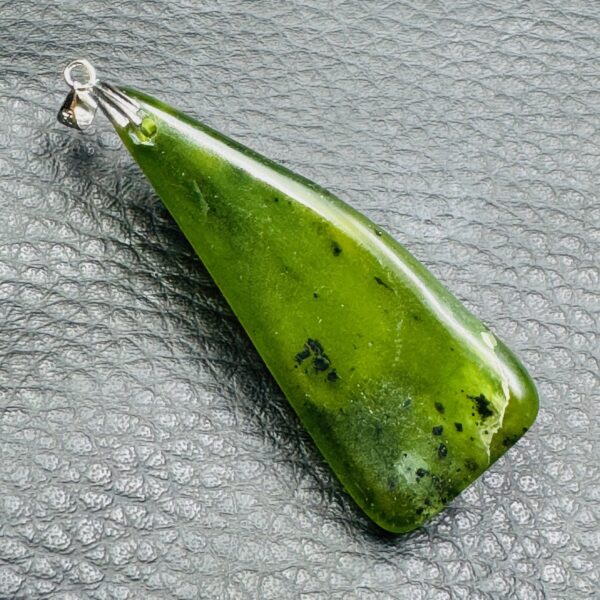 Pendentif en jade du Canada (réf pja7) – Image 4