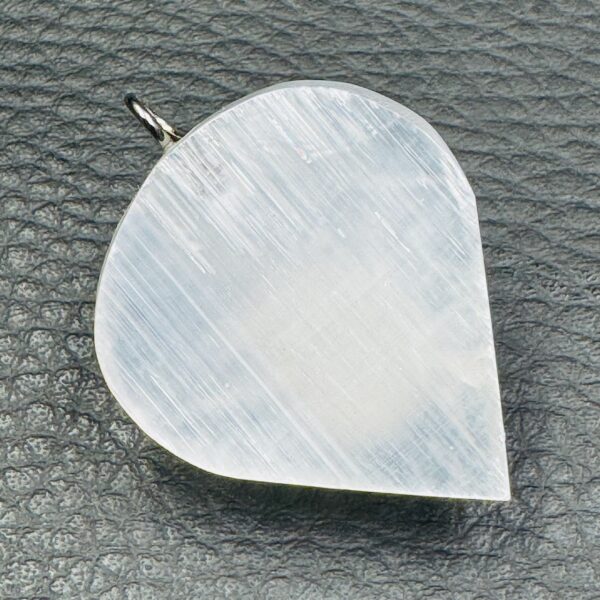 Pendentif en Sélénite du Maroc (réf sel10) – Image 2