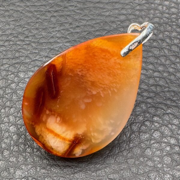 Pendentif en cornaline de Madagascar (réf co1) – Image 3