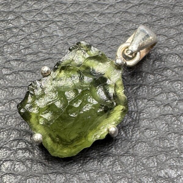 Pendentif Moldavite «Chlum» de République Tchèque (réf pdm17) – Image 3
