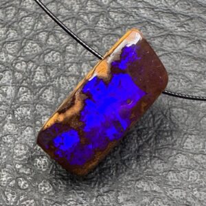 Pendentif en Opale Boulder