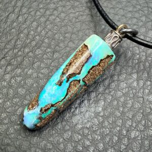 Pendentif en Opale Boulder