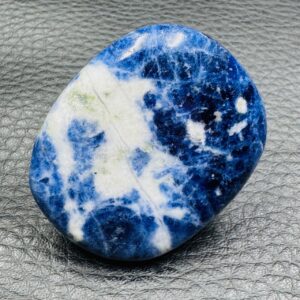 Galet en Sodalite