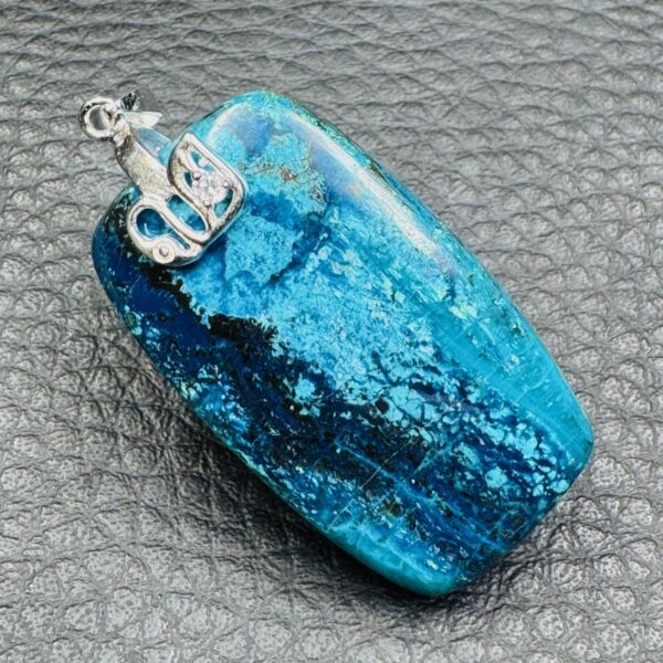 Pendentif en Shattuckite d’Arizona U.S.A (réf ctk14) – Image 2