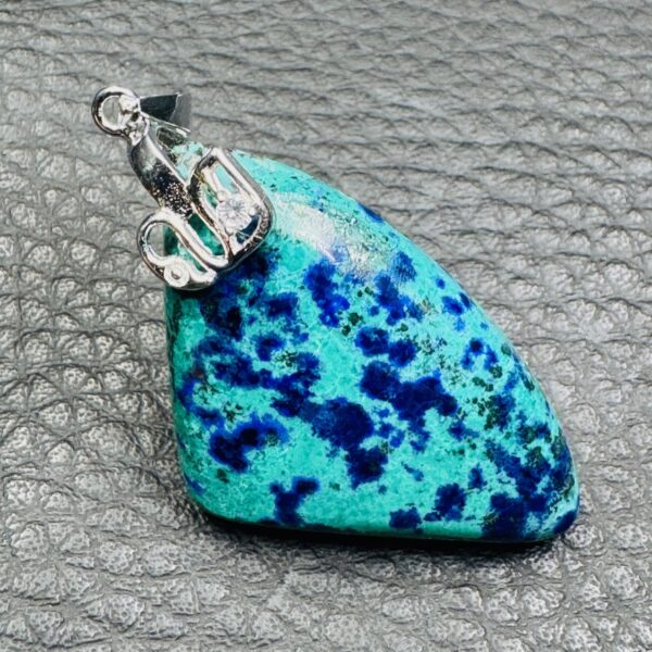 Pendentif en Azurite Malachite