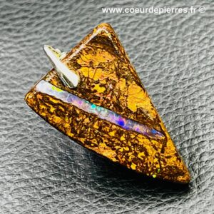 Pendentif en opale boulder d’Australie de 65 carats (réf po11)
