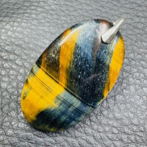 Pendentif Oeil de Faucon