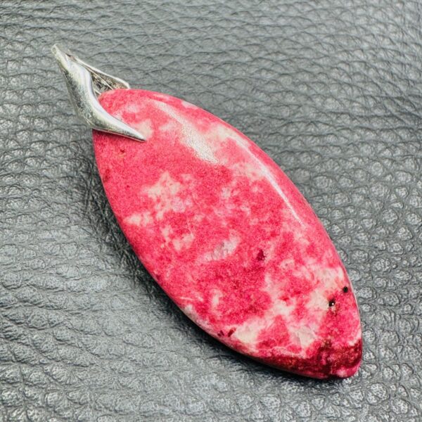 Pendentif en Thulite de Norvège (réf pth11) – Image 2