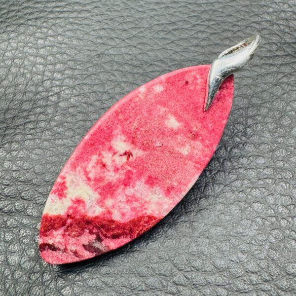 Pendentif en Thulite de Norvège (réf pth11) – Image 3