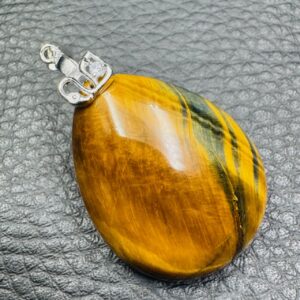 Pendentif Oeil de Faucon