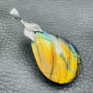 Pendentif Labradorite Dorée