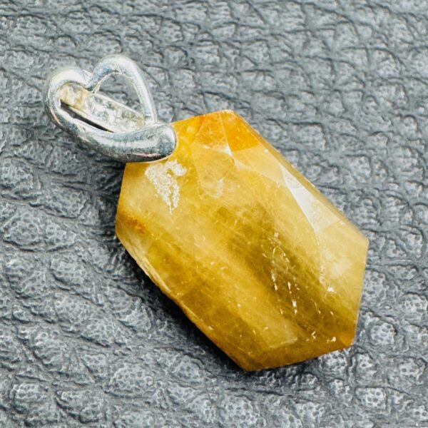 Pendentif en Saphir Jaune du Sri Lanka (réf sa13) – Image 4