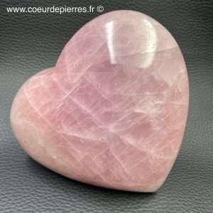 Coeur en quartz rose de Madagascar 0,692kg (réf cqr11)