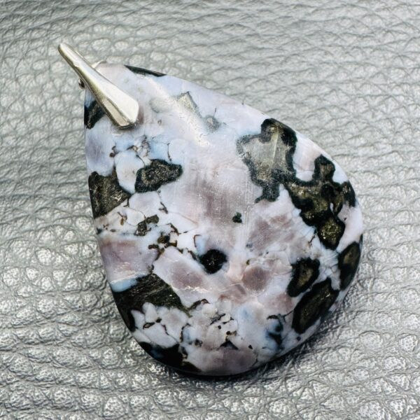 Pendentif en Gabbro