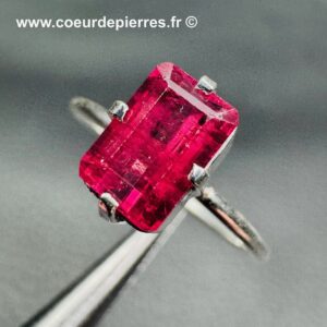 Bague avec Tourmaline Rouge