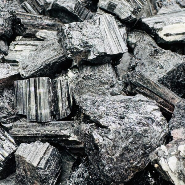 Tourmaline Noire du Brésil "Cristaux Brute" (réf T29) – Image 3