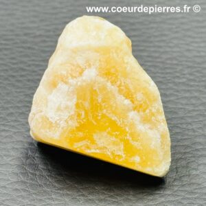 Calcite orange brute de Madagascar (réf cob10)