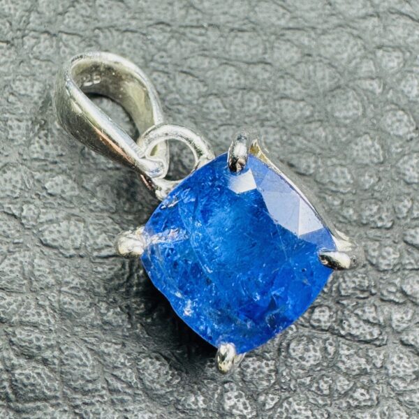 Pendentif en Tanzanite "Gemme" de Tanzanie (réf ptz2) – Image 3