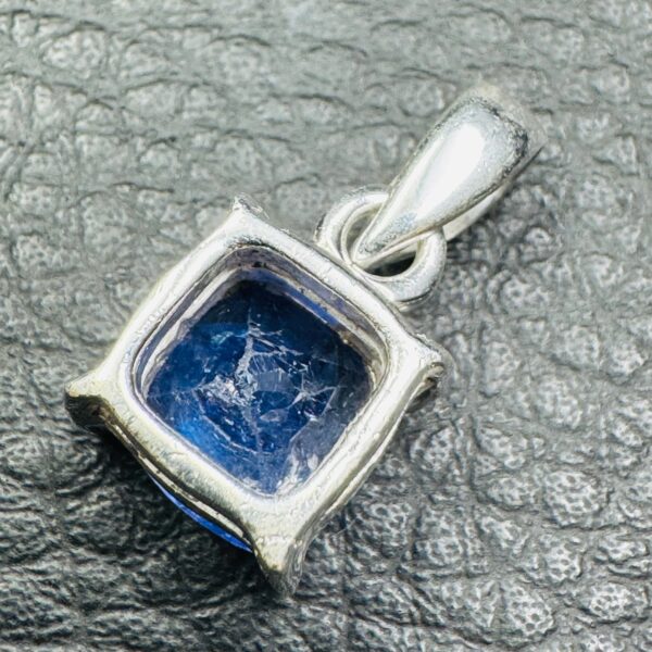 Pendentif en Tanzanite "Gemme" de Tanzanie (réf ptz2) – Image 4
