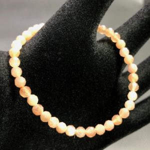 Bracelet en pierre soleil de Norvège perles facettés de 4mm