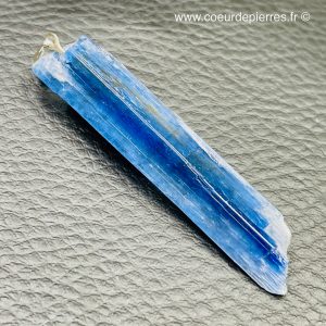Pendentif cyanite bleue du Brésil (réf cy9)