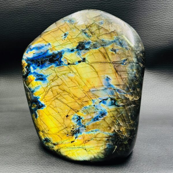 Labradorite "toutes faces polies" (réf pbl8) – Image 2