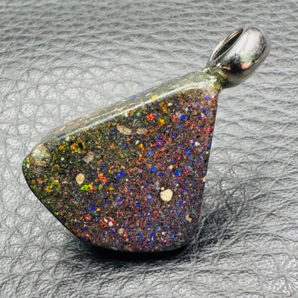 Pendentif en Opale Noire Matrix d’Honduras (réf poh8) – Image 3