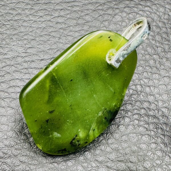 Pendentif en jade du Canada (réf pja2) – Image 3