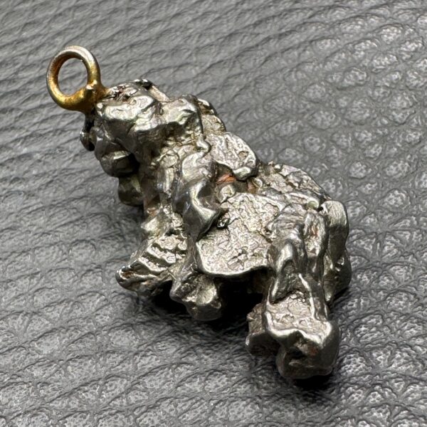 Pendentif En Météorite