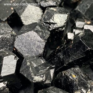 Tourmaline noire de Chine “taille moyenne” (réf T31)