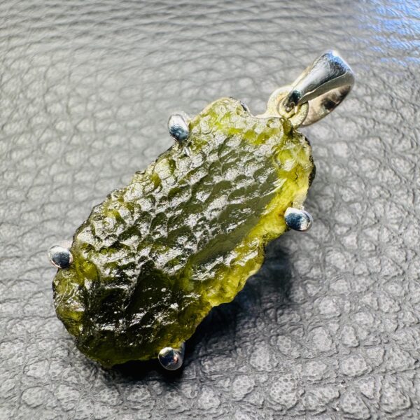 Pendentif Moldavite « Chlum » de République Tchèque (réf pdm12) – Image 4
