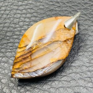Pendentif en Pierre de Lune Adulaire