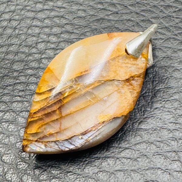 Pendentif en Pierre de Lune Adulaire