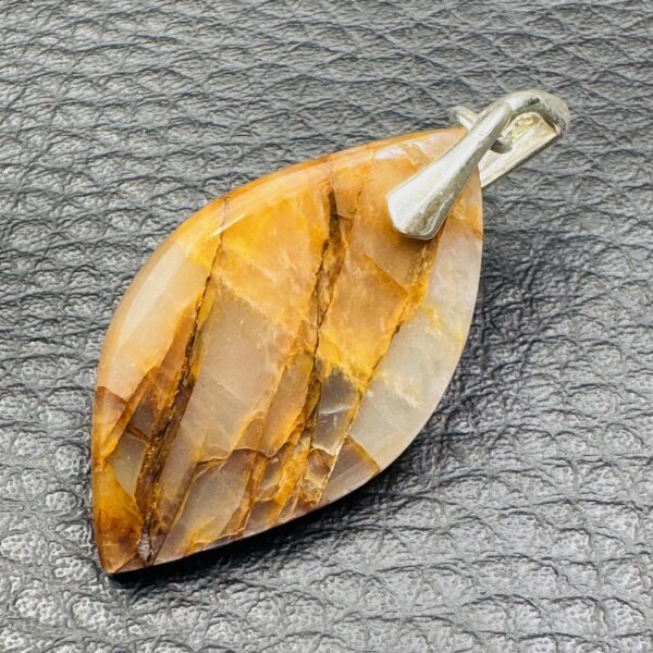 Pendentif en Pierre de Lune Adulaire (réf ppl35) – Image 4