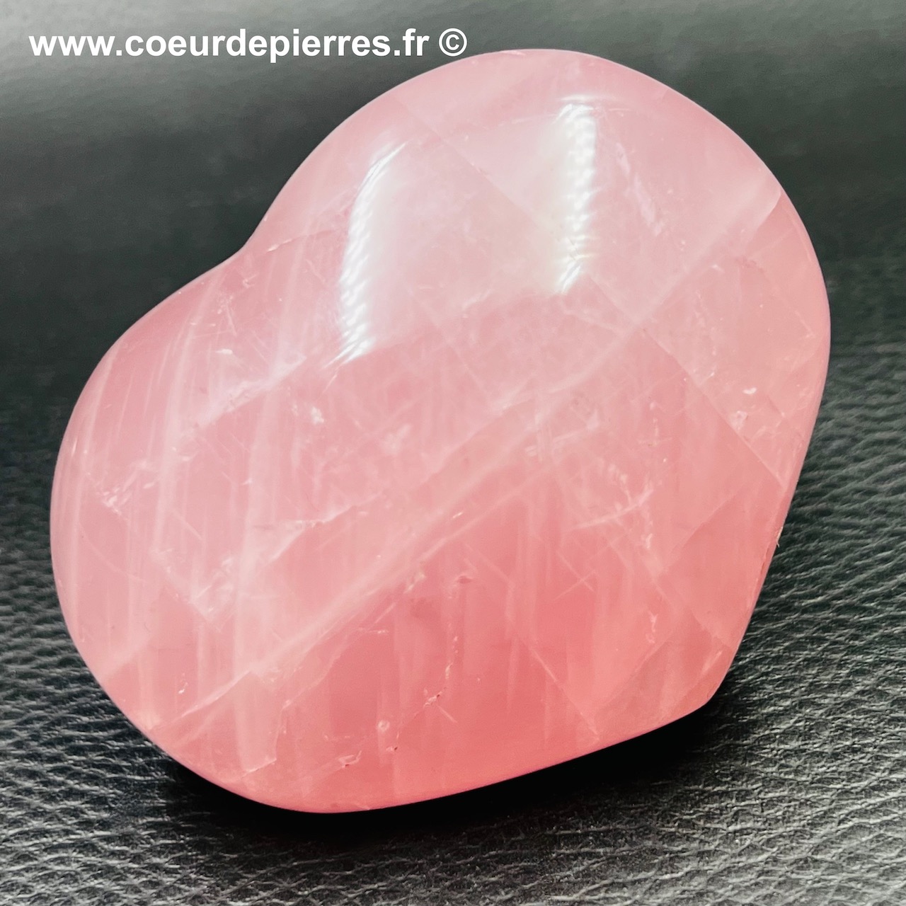Coeur en quartz rose de Madagascar (réf cqr8)