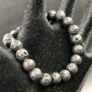 Bracelet pierre de lave de l’île de la Réunion « perle de 8mm »